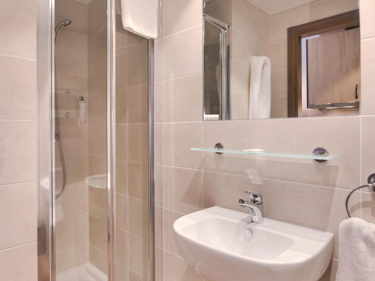 Livensa Living Studios Bilbao Ngoại thất bức ảnh